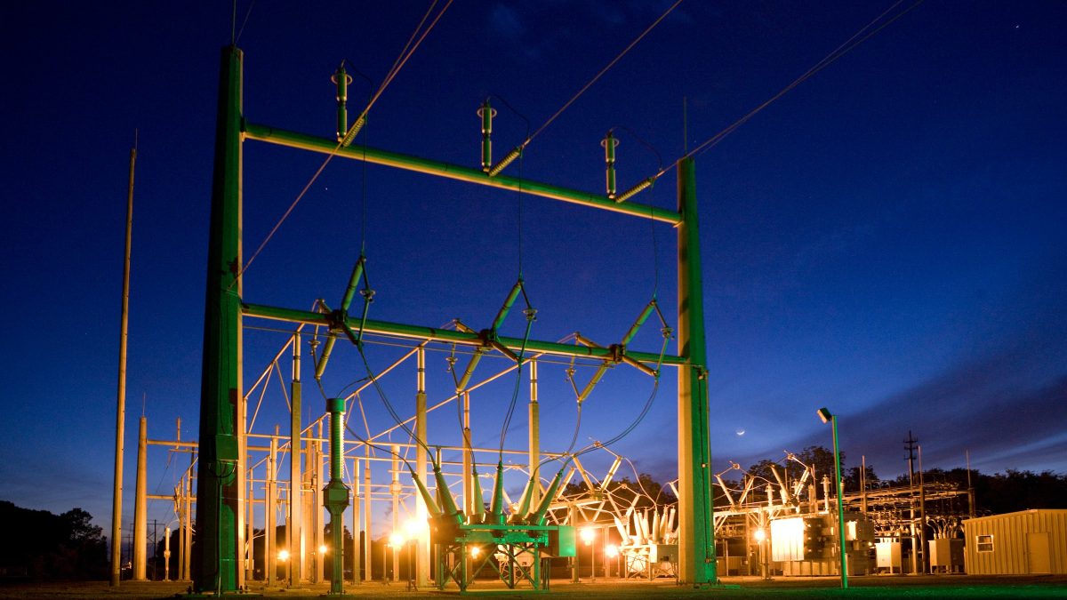estudios eléctricos